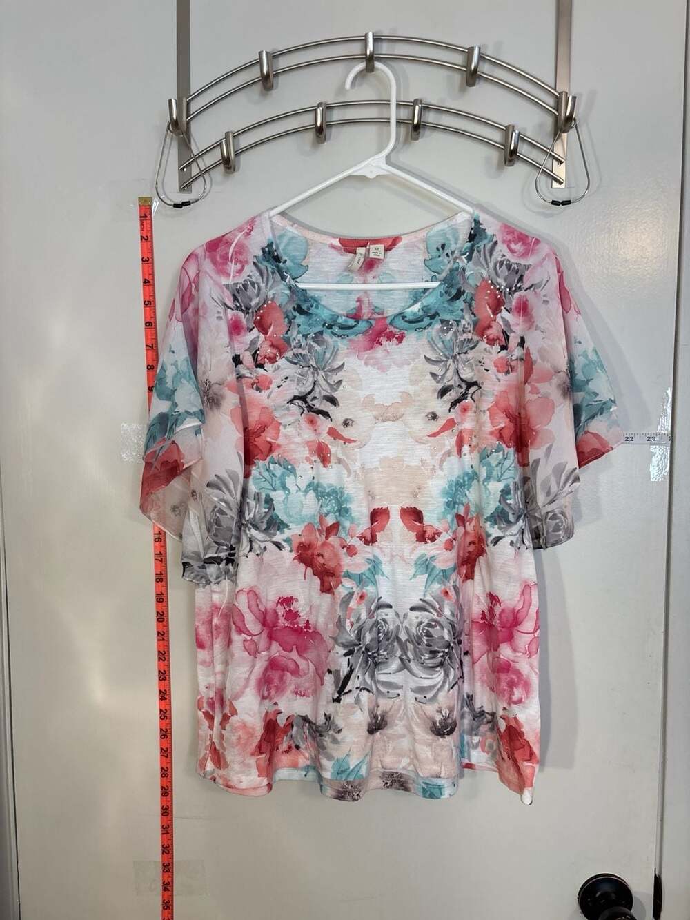 G.C. Collection Est. 1946 Floral Rhinestone Embellished Flutter Sleeve vacation
